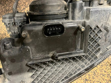Laden Sie das Bild in den Galerie-Viewer, Frontscheinwerfer Renault Espace IV 15565400 15566000 Rechts Headlight SCH9274899471tn