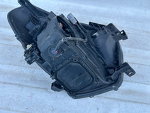 Laden Sie das Bild in den Galerie-Viewer, Frontscheinwerfer Toyota Iq 74-374-3 Links Scheinwerfer Headlight SCH9275551518ry