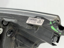 Laden Sie das Bild in den Galerie-Viewer, Frontscheinwerfer Toyota Verso 811100F161 Rechts Scheinwerfer Headlight SCH9279131115cg