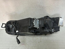 Laden Sie das Bild in den Galerie-Viewer, Frontscheinwerfer VW Passat 3J1941006 Full LED Rechts Scheinwerfer Headlight SCH9283463951iz