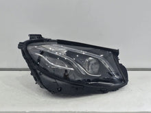 Laden Sie das Bild in den Galerie-Viewer, Frontscheinwerfer Mercedes-Benz W213 A2139069603 Rechts Scheinwerfer Headlight SCH9287074300qs