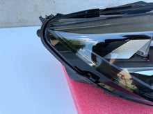Laden Sie das Bild in den Galerie-Viewer, Frontscheinwerfer Peugeot 208 II 9850598180 Rechts Scheinwerfer Headlight SCH9290455882jy