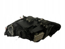 Laden Sie das Bild in den Galerie-Viewer, Frontscheinwerfer BMW 5 F07 7199616 Rechts Scheinwerfer Headlight SCH9291354452dv