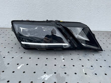 Laden Sie das Bild in den Galerie-Viewer, Frontscheinwerfer Skoda Octavia 5E1941016D Rechts Scheinwerfer Headlight SCH9294904300kt