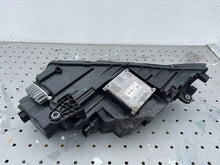 Laden Sie das Bild in den Galerie-Viewer, Frontscheinwerfer Skoda Octavia 5E1941016D Rechts Scheinwerfer Headlight SCH9294904300kt