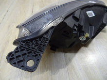 Laden Sie das Bild in den Galerie-Viewer, Frontscheinwerfer Ford Focus JX7B-13E15-CE LED Links Scheinwerfer Headlight SCH9295201536tv