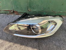 Laden Sie das Bild in den Galerie-Viewer, Frontscheinwerfer Volvo Xc60 I 31420249 Links Scheinwerfer Headlight SCH9297530854gz