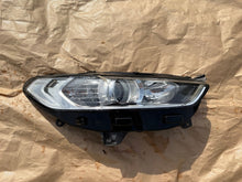 Laden Sie das Bild in den Galerie-Viewer, Frontscheinwerfer Ford Mondeo 89906731 LED Rechts Scheinwerfer Headlight SCH9298269743lx
