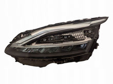 Laden Sie das Bild in den Galerie-Viewer, Frontscheinwerfer Nissan Qashqai I J12 100-8D02J LED Links Headlight SCH9299175268rk