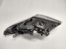 Laden Sie das Bild in den Galerie-Viewer, Frontscheinwerfer Renault Megane III 260102470R Xenon Rechts Headlight SCH9300433885ym