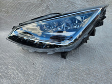 Laden Sie das Bild in den Galerie-Viewer, Frontscheinwerfer Seat Ibiza I 6F1941007B Links Scheinwerfer Headlight SCH9303708839hk