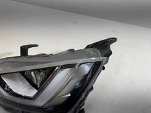 Laden Sie das Bild in den Galerie-Viewer, Frontscheinwerfer Isuzu D-Max III 100-8R007 LED Links Scheinwerfer Headlight SCH9308278635qr
