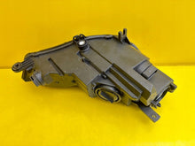 Laden Sie das Bild in den Galerie-Viewer, Frontscheinwerfer Audi A4 B9 8W0941005 Xenon Links Scheinwerfer Headlight SCH9312041252kf