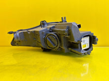 Laden Sie das Bild in den Galerie-Viewer, Frontscheinwerfer Audi A4 B9 8W0941005 Xenon Links Scheinwerfer Headlight SCH9312041252kf