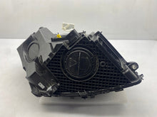 Laden Sie das Bild in den Galerie-Viewer, Frontscheinwerfer Mercedes-Benz A2539064903 LED Links Scheinwerfer Headlight SCH9314148068zv