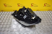 Laden Sie das Bild in den Galerie-Viewer, Frontscheinwerfer BMW 3 F34 7470441-02-EU 90116564 LED Links Headlight SCH9327589930bb