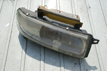 Laden Sie das Bild in den Galerie-Viewer, Frontscheinwerfer Renault Master I 38200999-R Rechts Scheinwerfer Headlight SCH9328669009kt