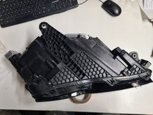 Load image into Gallery viewer, Frontscheinwerfer Skoda Superb 3V1941015E LED Links Scheinwerfer Headlight SCH9329196447ry