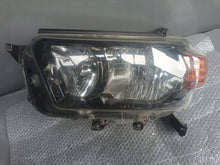 Laden Sie das Bild in den Galerie-Viewer, Frontscheinwerfer Toyota 35-127 Links Scheinwerfer Headlight SCH9333839931df