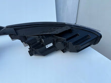 Laden Sie das Bild in den Galerie-Viewer, Frontscheinwerfer Hyundai I30 92101G4600 Ein Stück (Rechts oder Links) Headlight SCH9335712701sq
