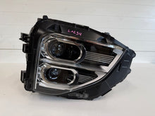 Laden Sie das Bild in den Galerie-Viewer, Frontscheinwerfer Mitsubishi Eclipse Cross I 10067131 Rechts Headlight SCH9342055830og
