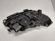 Laden Sie das Bild in den Galerie-Viewer, Frontscheinwerfer Tesla Model 3 1760888-00-E Links Scheinwerfer Headlight SCH9344322575ol