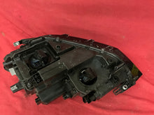 Laden Sie das Bild in den Galerie-Viewer, Frontscheinwerfer VW Touran 5TB941082A LED Rechts Scheinwerfer Headlight SCH9356267379ja
