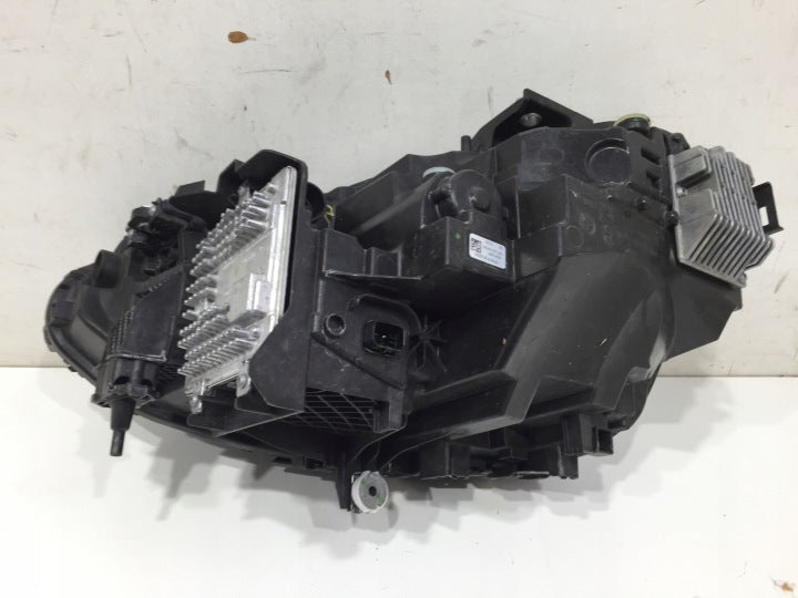 Frontscheinwerfer BMW 2 G42 8083636 LED Rechts Scheinwerfer Headlight SCH9359823708uh