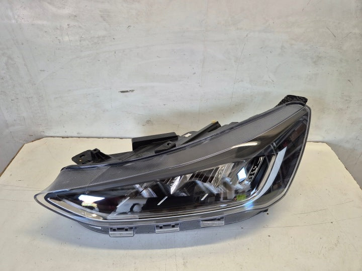 Frontscheinwerfer Ford Focus NX7B13E015CD Links Scheinwerfer Headlight SCH9361384038rt