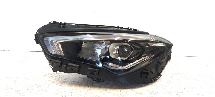 Frontscheinwerfer Mercedes-Benz Cla X118 A1189062500 LED Links Headlight SCH9366184566no