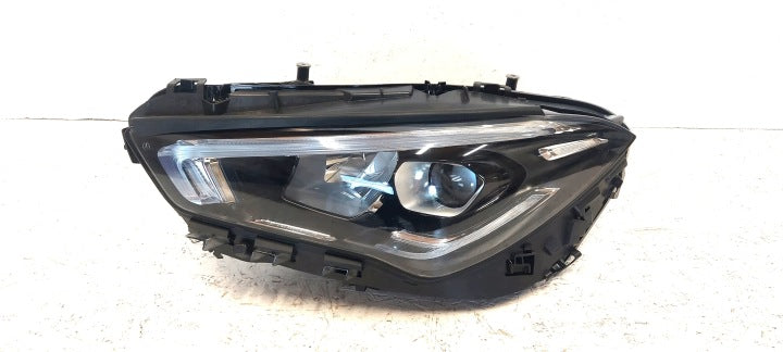 Frontscheinwerfer Mercedes-Benz Cla X118 A1189062500 LED Links Headlight SCH9366184566no