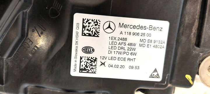 Frontscheinwerfer Mercedes-Benz Cla X118 A1189062500 LED Links Headlight SCH9366184566no