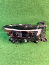 Laden Sie das Bild in den Galerie-Viewer, Frontscheinwerfer Opel Mokka 9847939680 Links Scheinwerfer Headlight SCH9366253128pi