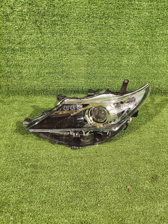 Frontscheinwerfer Toyota Auris 89909425 Links Scheinwerfer Headlight SCH9366910404hv