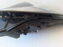 Laden Sie das Bild in den Galerie-Viewer, Frontscheinwerfer Opel Corsa E 39108222 Links Scheinwerfer Headlight SCH9374585297dm