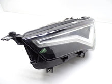 Laden Sie das Bild in den Galerie-Viewer, Frontscheinwerfer Seat Ateca 577941031B Links Scheinwerfer Headlight SCH9376284976jc