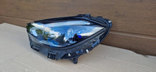 Laden Sie das Bild in den Galerie-Viewer, Frontscheinwerfer Mercedes-Benz W206 A2069065304 Links Scheinwerfer Headlight SCH9377574390gm