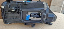 Laden Sie das Bild in den Galerie-Viewer, Frontscheinwerfer Mercedes-Benz W206 A2069065304 Links Scheinwerfer Headlight SCH9377574390gm