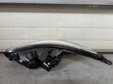 Laden Sie das Bild in den Galerie-Viewer, Frontscheinwerfer Kia Ceed 92102A2220J Rechts Scheinwerfer Headlight SCH9380331088dl