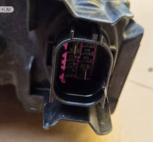 Laden Sie das Bild in den Galerie-Viewer, Frontscheinwerfer Audi A3 8Y0941033 Links Scheinwerfer Headlight SCH9392246066vg