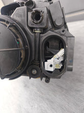 Laden Sie das Bild in den Galerie-Viewer, Frontscheinwerfer Audi A3 8V0941005E Links Scheinwerfer Headlight SCH9403938730vr