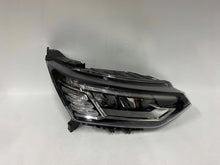Load image into Gallery viewer, Frontscheinwerfer Ssangyong Korando 8310237201 LED Rechts Scheinwerfer Headlight SCH9409688986er