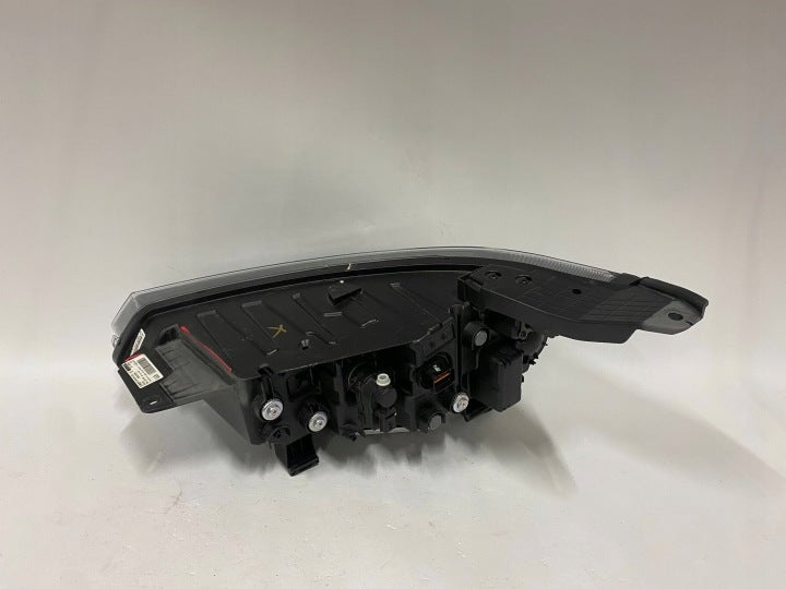 Frontscheinwerfer Ssangyong Korando 8310237201 LED Rechts Scheinwerfer Headlight SCH9409688986er