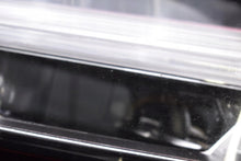 Laden Sie das Bild in den Galerie-Viewer, Frontscheinwerfer Volvo Xc90 31446880 Links Scheinwerfer Headlight SCH9411379429cc