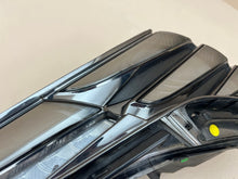 Laden Sie das Bild in den Galerie-Viewer, Frontscheinwerfer Hyundai Tucson 92208N7100 MW7141 Rechts Scheinwerfer Headlight SCH9411713438cf