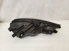 Load image into Gallery viewer, Frontscheinwerfer Audi A4 8W0941035J Links Scheinwerfer Headlight SCH9413857273iq