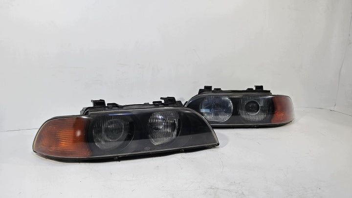 Frontscheinwerfer BMW 5 E39 15646546 Ein Satz Scheinwerfer Headlight SCH9414014861uj