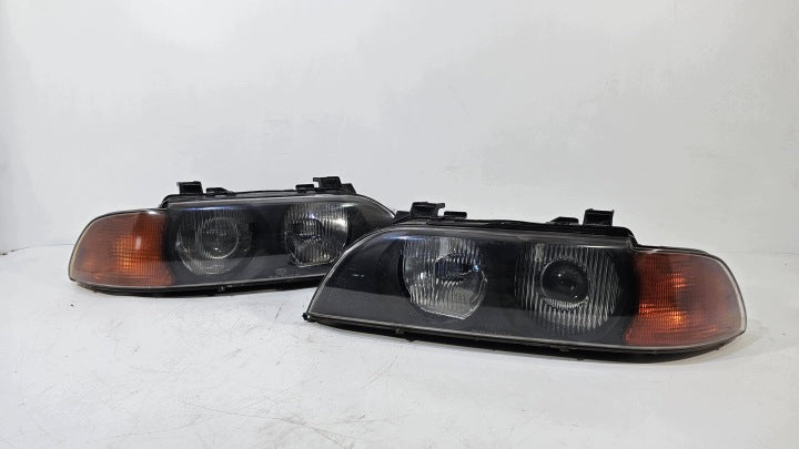 Frontscheinwerfer BMW 5 E39 15646546 Ein Satz Scheinwerfer Headlight SCH9414014861uj