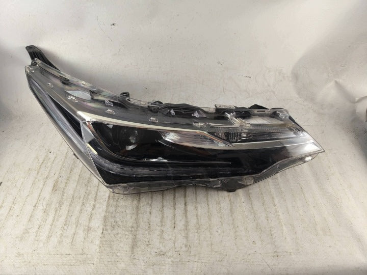 Frontscheinwerfer Toyota Corolla 8111002L70 LED Rechts Scheinwerfer Headlight SCH9415279522hd