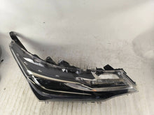 Load image into Gallery viewer, Frontscheinwerfer Toyota Corolla 8111002L70 LED Rechts Scheinwerfer Headlight SCH9415279522hd